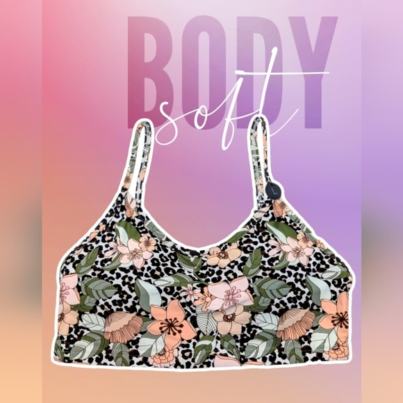 Body Other - Tropical Leopard Yoga Crop Top – Workout Activewear | NWT Size Large